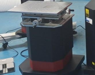 Máquina de soldadura láser YAG tipo pluma para reparación de moldes