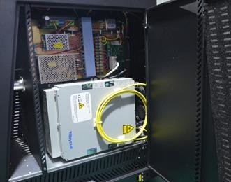 Mini. Máquina de marcação a laser de fibra de gabinete