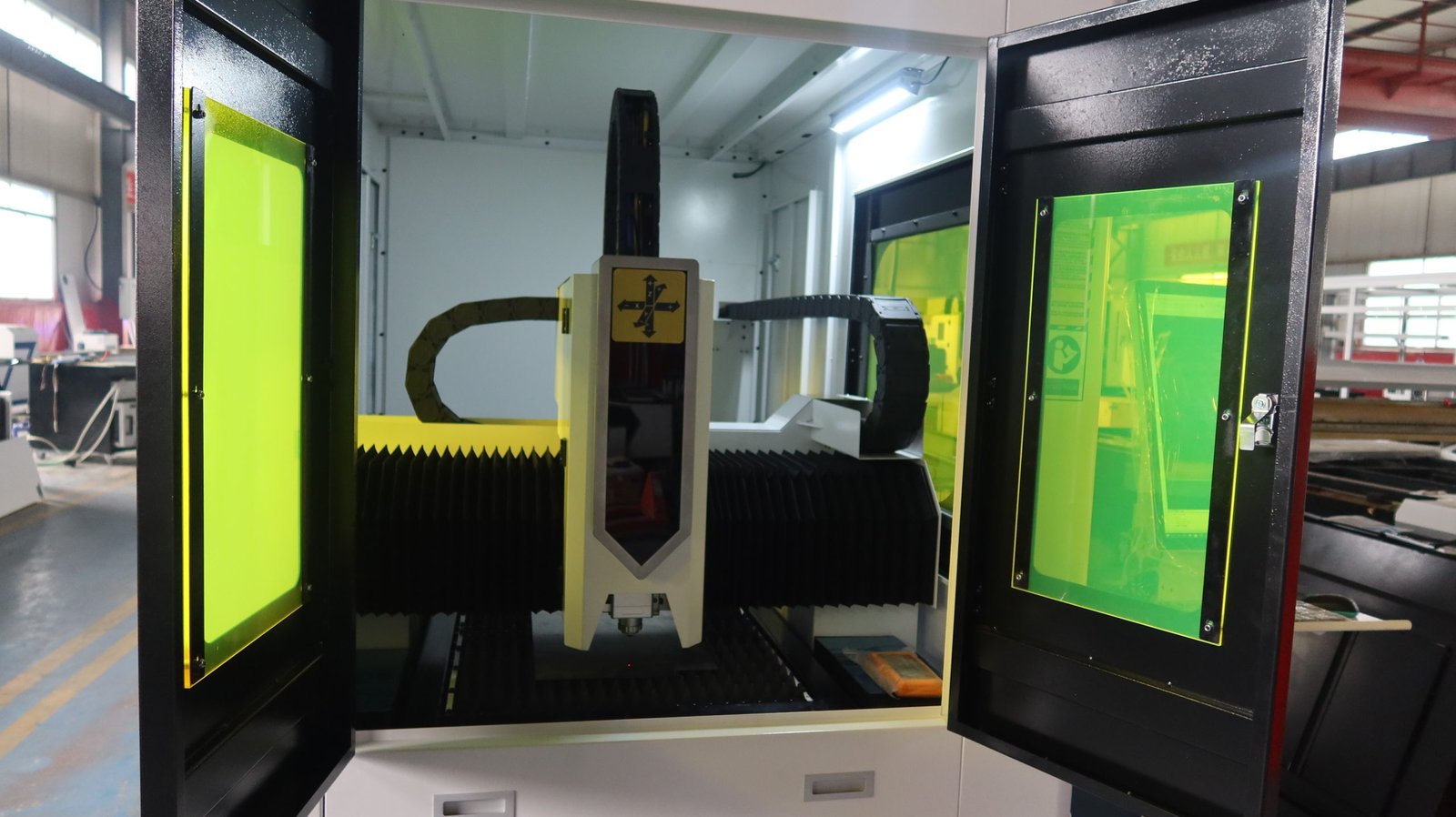 small fiber laser cutting machine