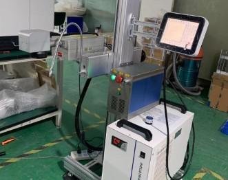 Flying UV Laser Marking Machine for Plastic Package Bag, Pipe