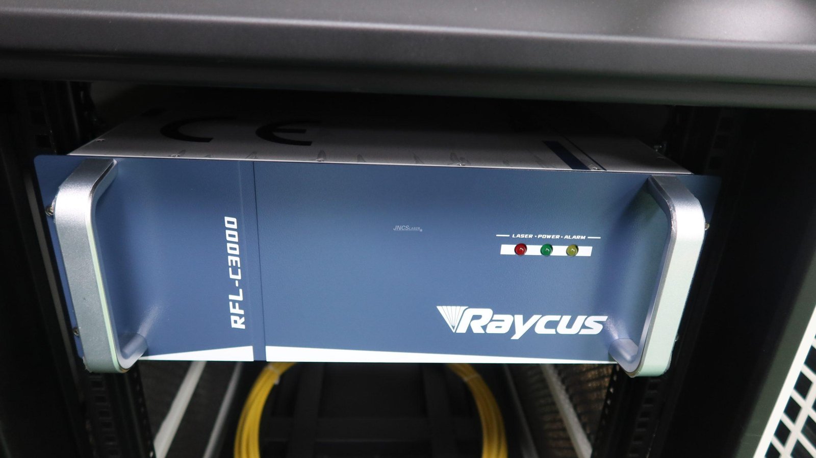 3KW Handheld Fiber Laser WeldingCleaning Cutting Machine