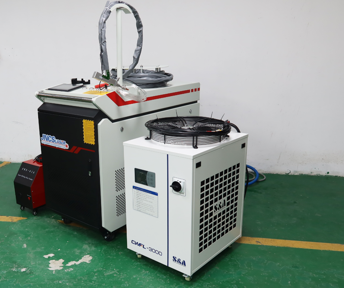 3KW Handheld Fiber Laser WeldingCleaning Cutting Machine 3KW Handheld Fiber Laser WeldingCleaning Cutting Machine