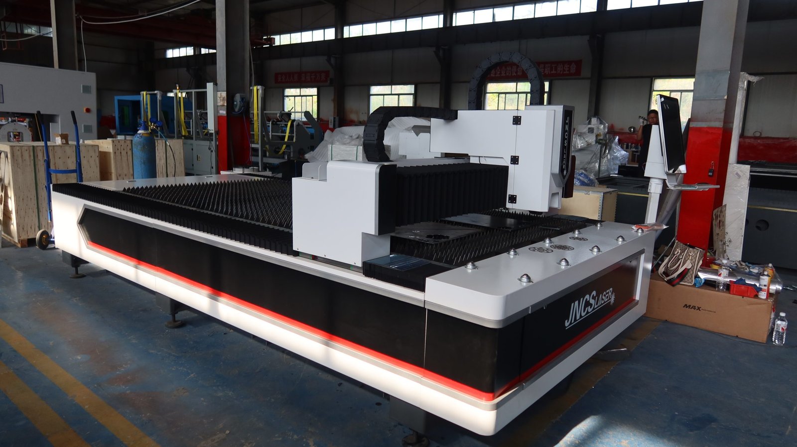 sheet metal fiber laser cutting machine