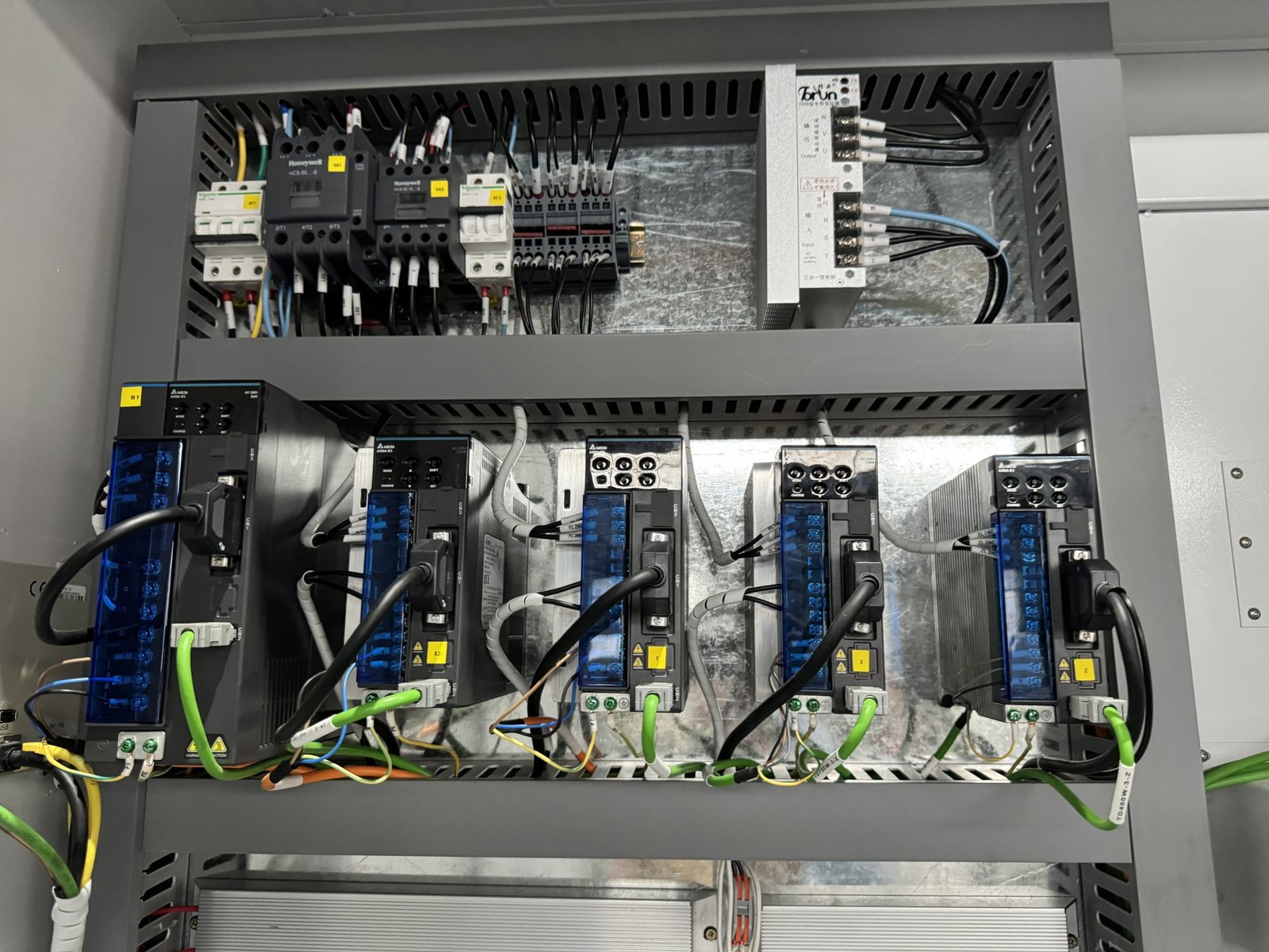 professional tube pipe fiber laser cutting machine