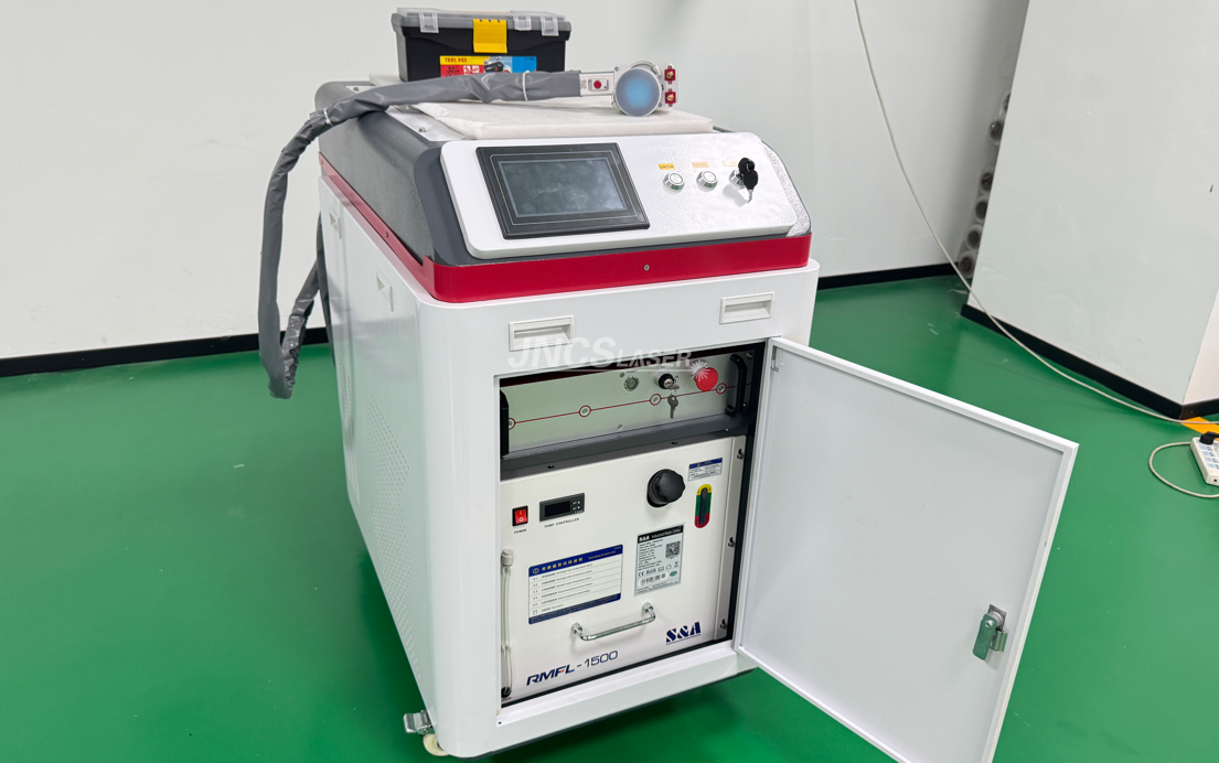 High Efficiency 500W 50mj Pulse Fiber Laser Cleaning Machine Paint & Coating Removal