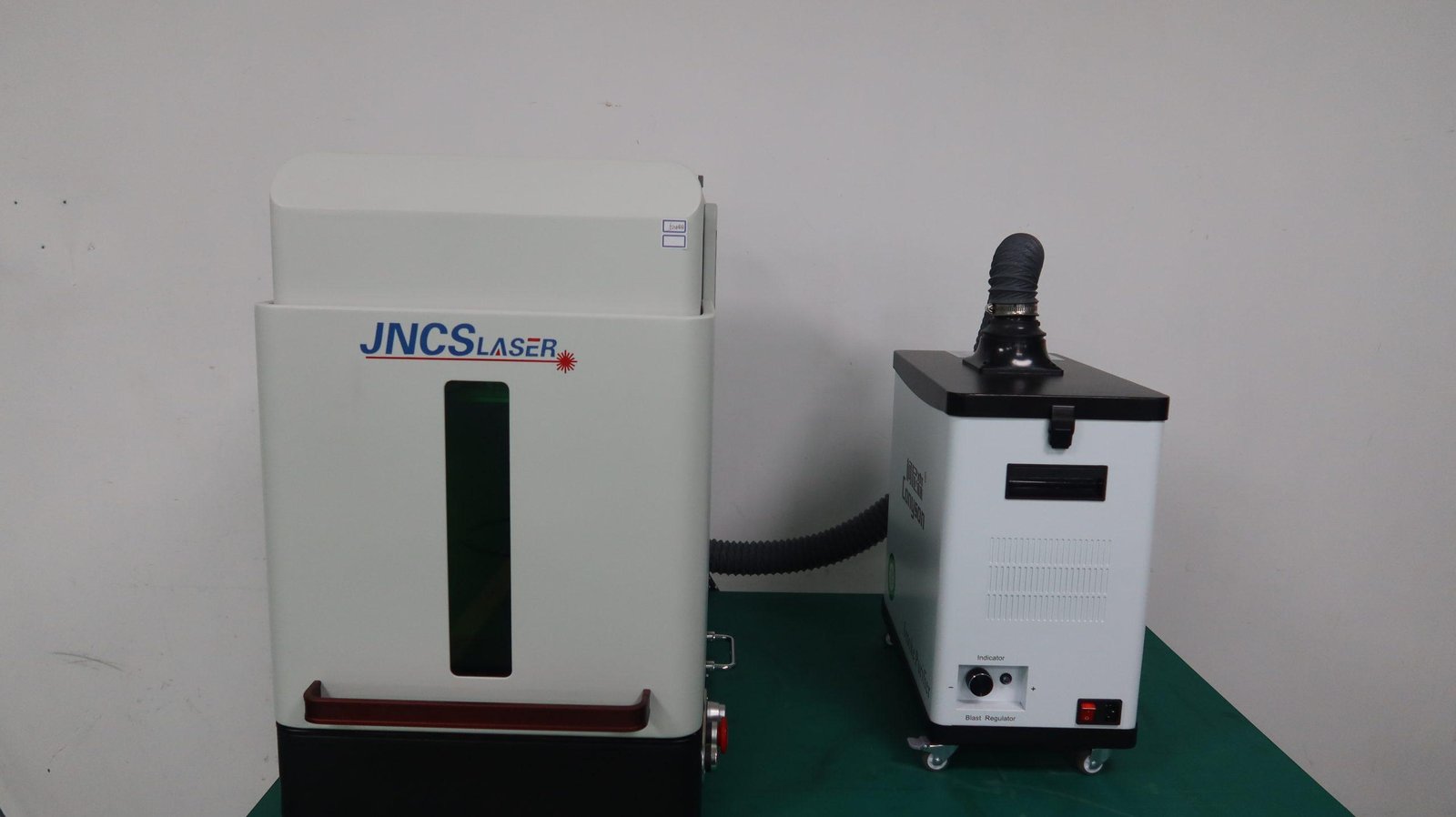 mini. enclosure fiber laser marking machine