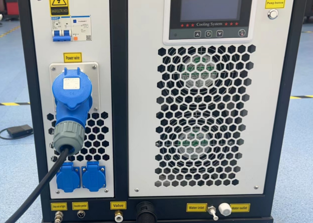 New Design Small 200W Laser Welding Machine for Repairing Mold