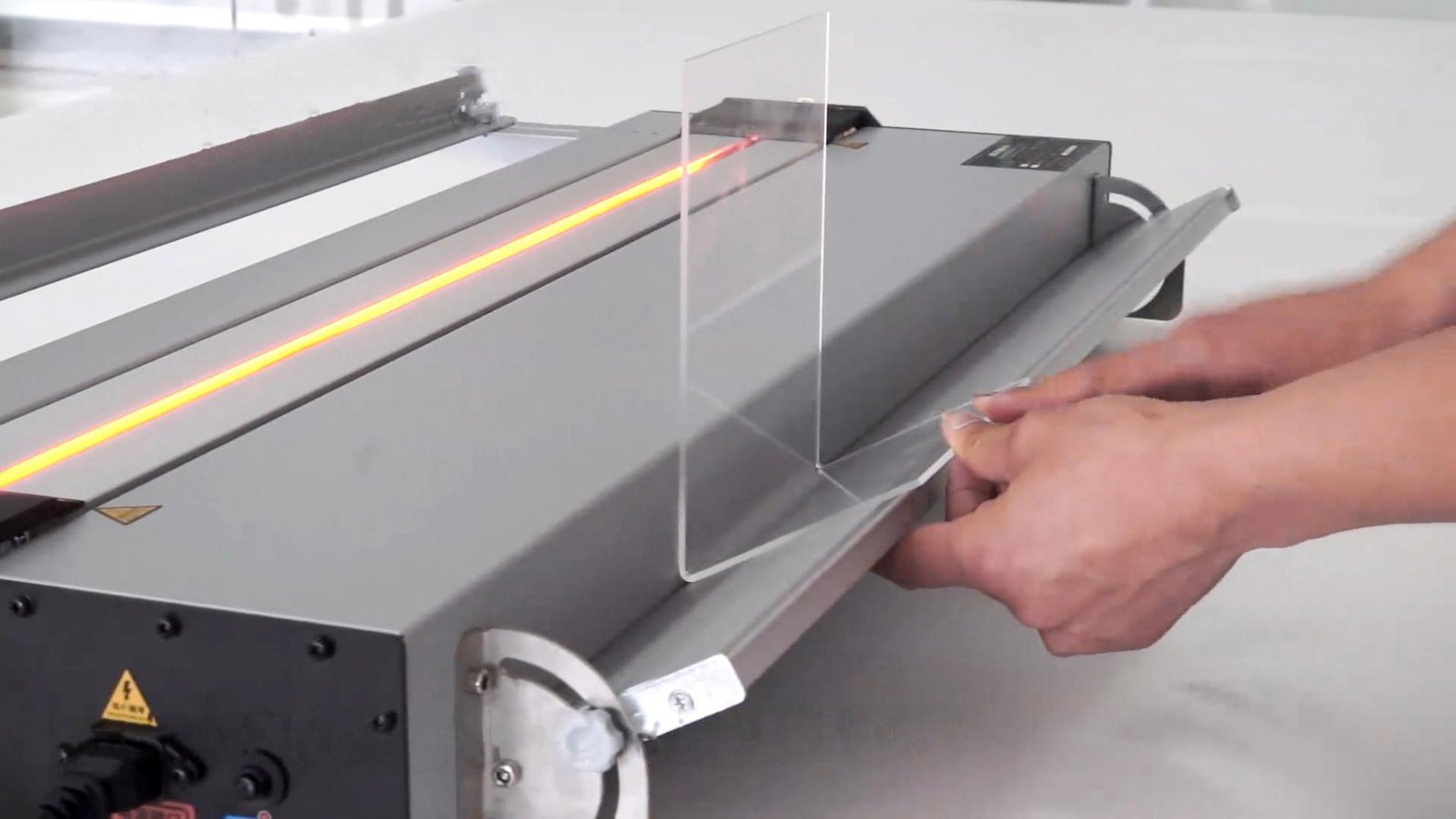 acrylic bending machine