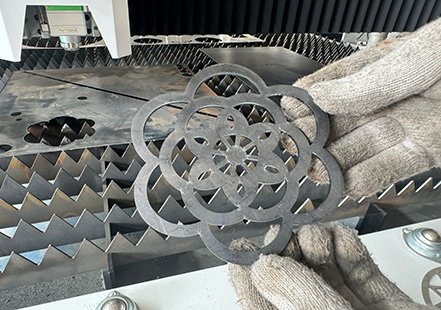 Fiber Laser Applications For Manufacturing