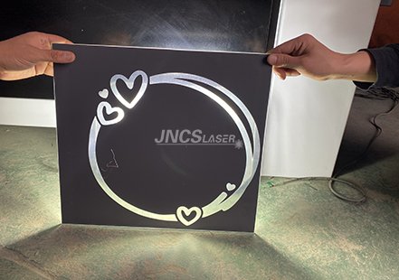 Applications for Fiber Laser Marking on Intelligent Mirrors