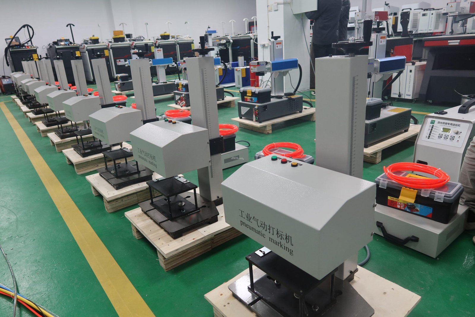 Desktop CS189 180*90mm cnc pneumatic dot peen marking machine metal nameplate and metal part