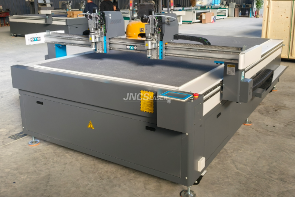 cnc oscillating knife cutting machine with double heads