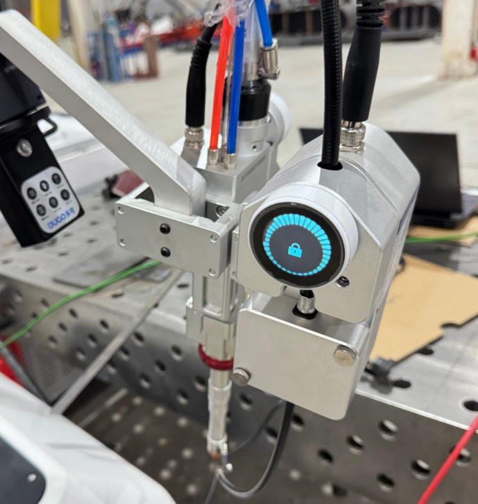 laser welding machine with cobot