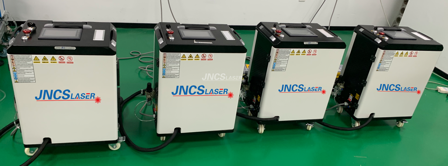 200W 300W 500W Luggage Type Pulse Fiber Laser Cleaning Machine Rust Removal for engine parts