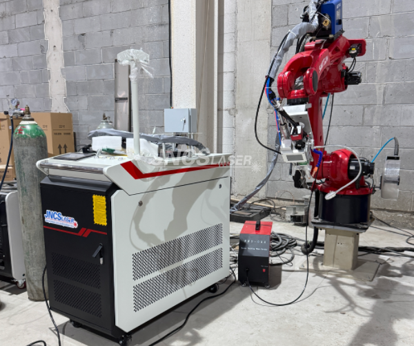 fiber laser welding machine with 6 axis robotic arm