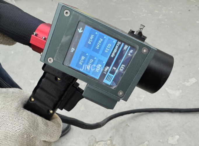 Portable Pulsed Fiber Laser Cleaner 200W 300W 500W Rust Paint Oil Removal Machine